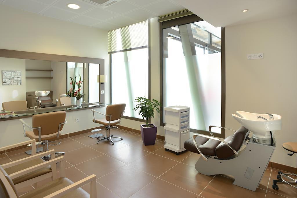 Aparthotel Domitys Le Jardin Des Trois Rois Romorantin-Lanthenay Esterno foto