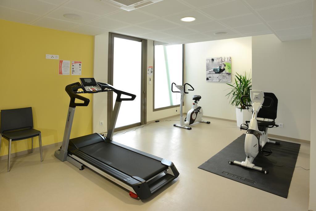 Aparthotel Domitys Le Jardin Des Trois Rois Romorantin-Lanthenay Esterno foto