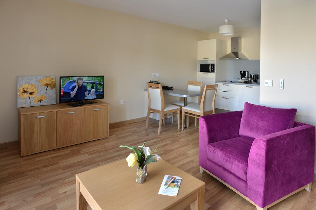 Aparthotel Domitys Le Jardin Des Trois Rois Romorantin-Lanthenay Camera foto